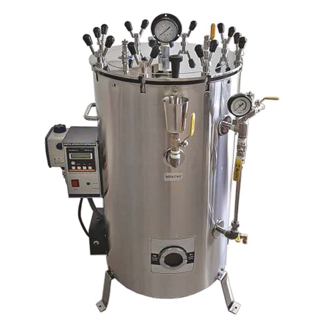 VERTICAL AUTOCLAVE