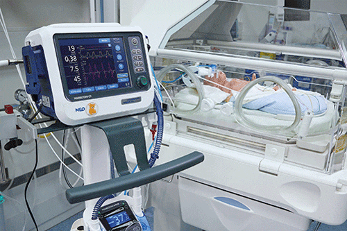 NEO-NATAL VENTILATOR